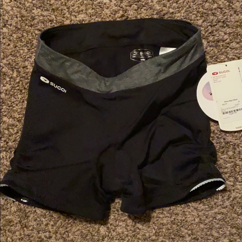 NWT Sugoi Womens Mtn Bike/Cycling Shorts M